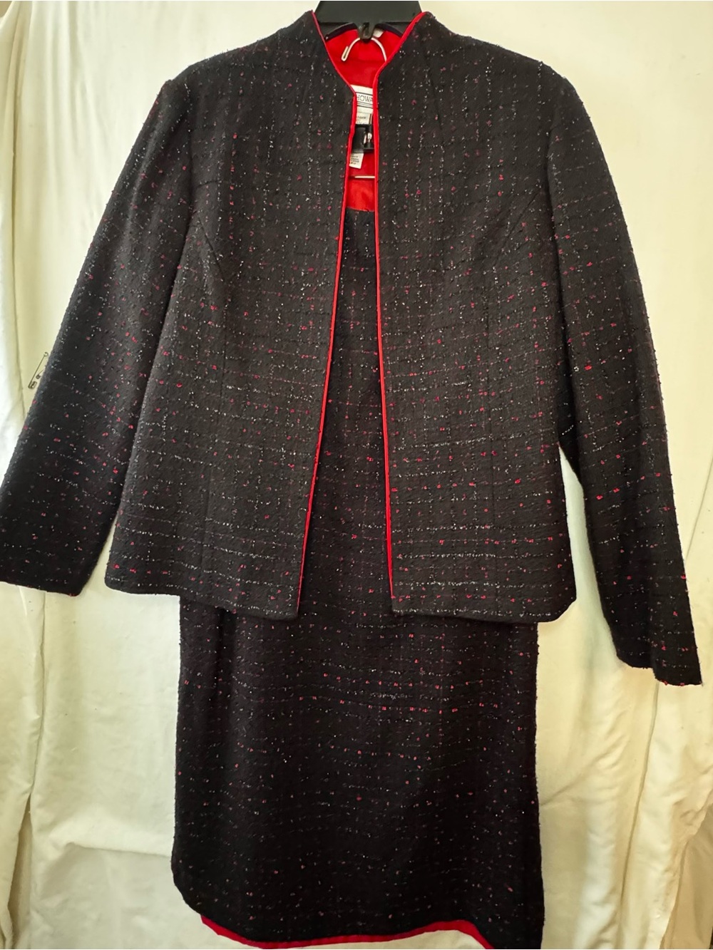 12T Vintage Tweed skirt suit